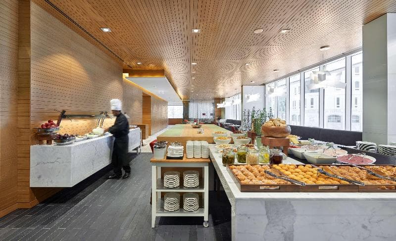Hyatt Place Dubai Baniyas Square 4
