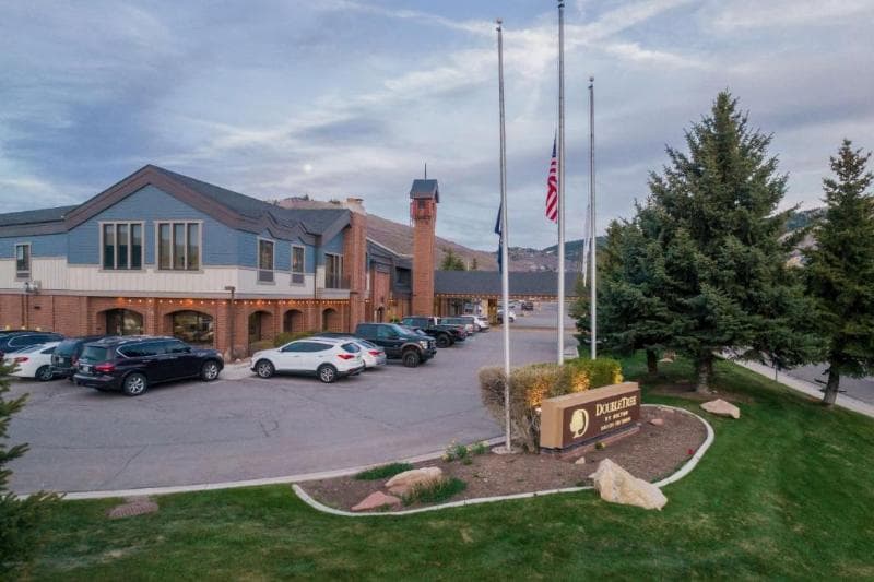 DoubleTree by Hilton Hotel Park City - The Yarrow 3