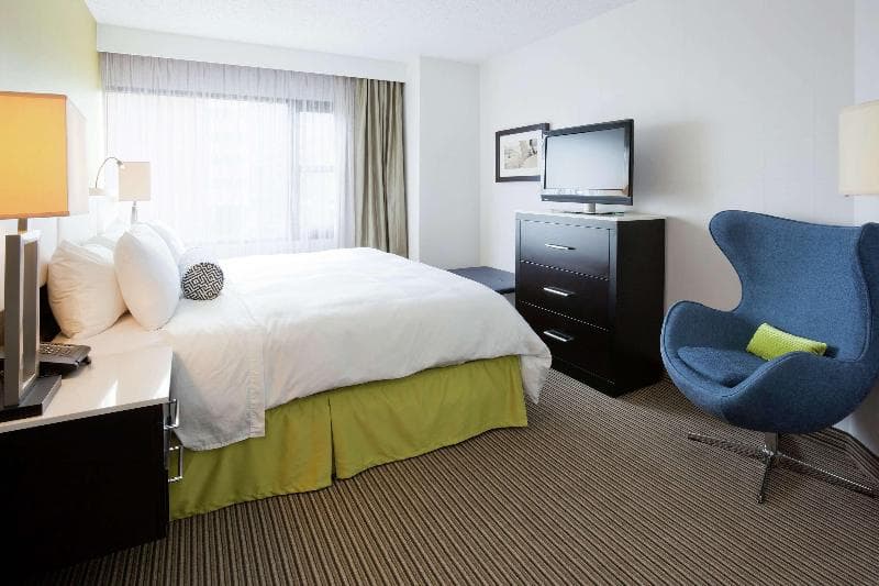 The Hollis Halifax - a DoubleTree Suites by Hilton Hotel 5