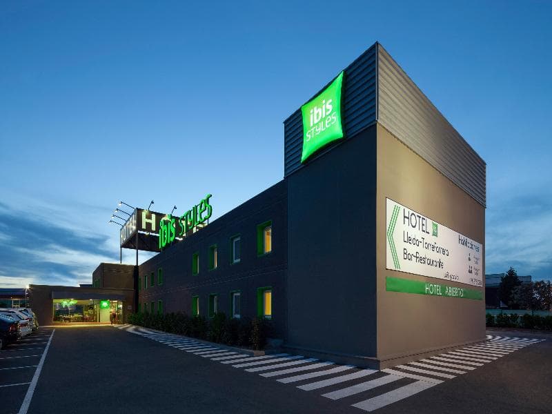 Ibis Styles Lleida Torrefarrera 5