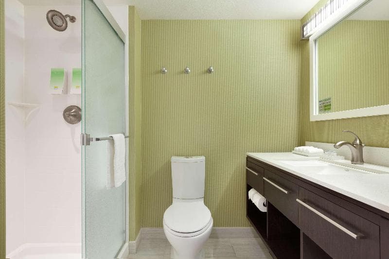 Home2 Suites by Hilton Seattle Airport 3