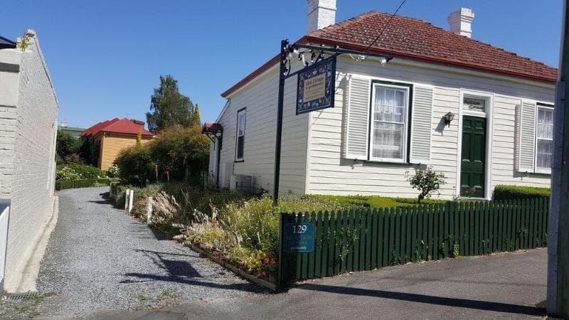Alice's Cottages & Spa Hideaways (Adults Only) main