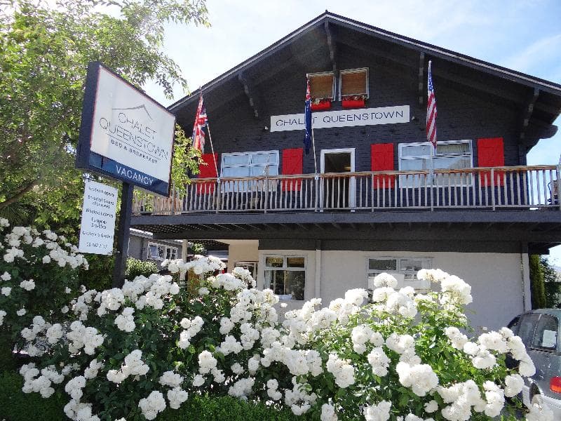 Chalet Queenstown 3