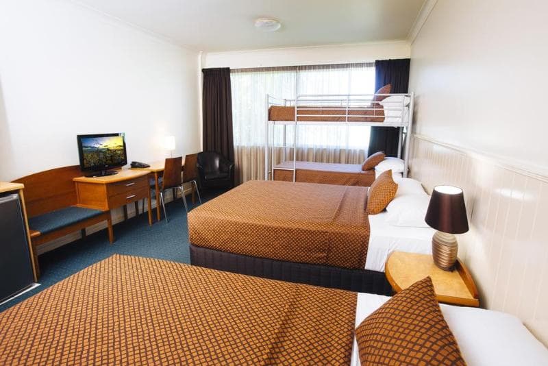 City Oasis Inn Townsville Surestay Collection Bw 1