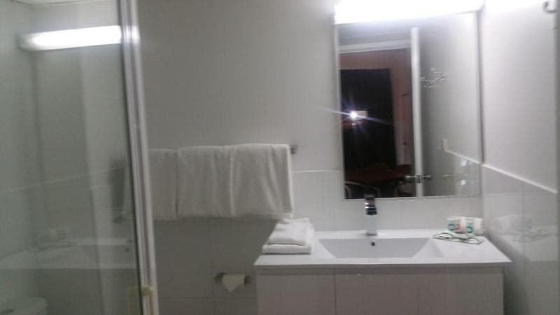 Hampton Villa Motel 4