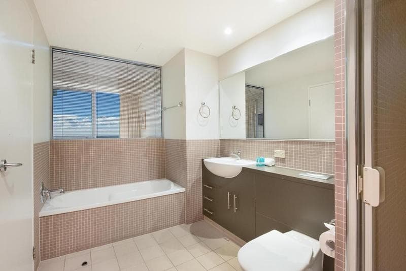 The Grand Apartments Gold Coast 5