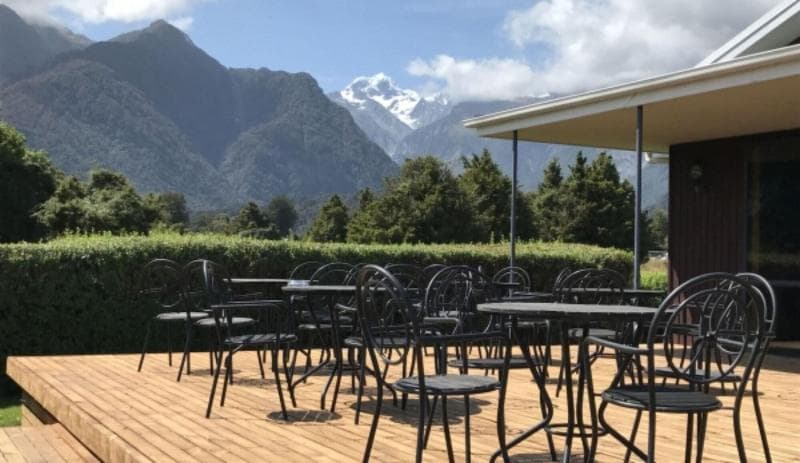 High Peaks Hotel main