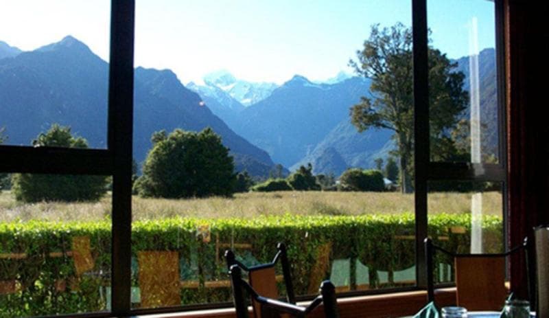 High Peaks Hotel 4