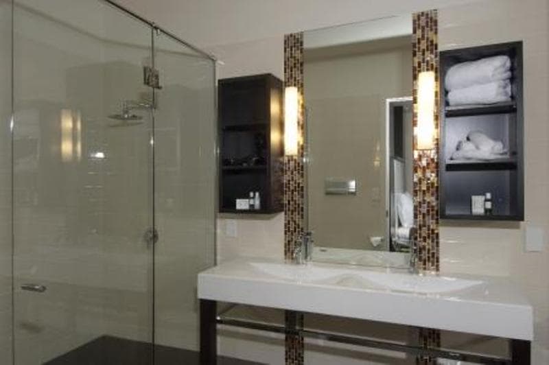 Kelvin Hotel 5