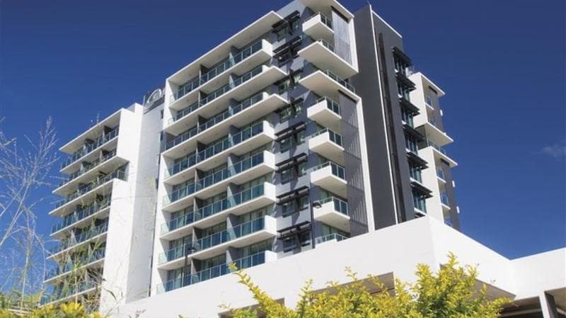 Oaks Gladstone Grand Hotel 2