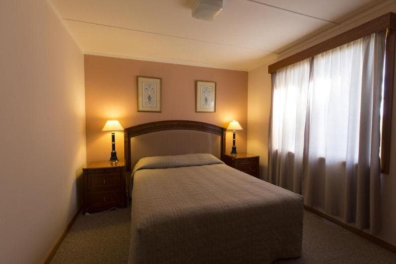 Parsons Bay Retreat main