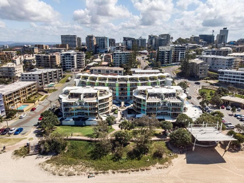 Rolling Surf Resort 5