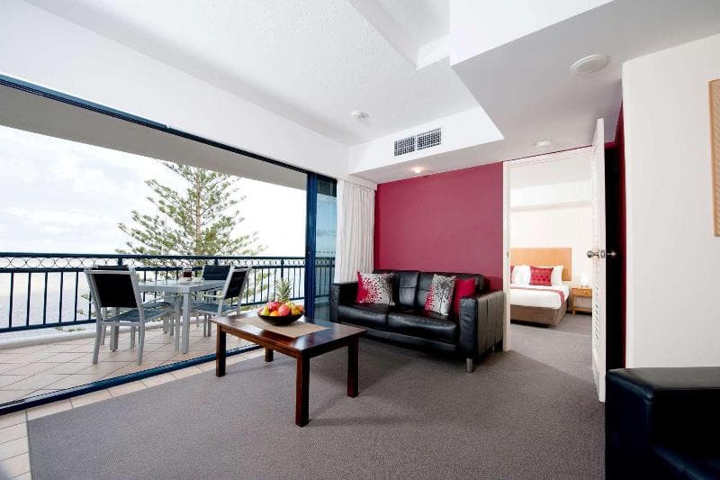 Ramada Resort by Wyndham Golden Beach 3