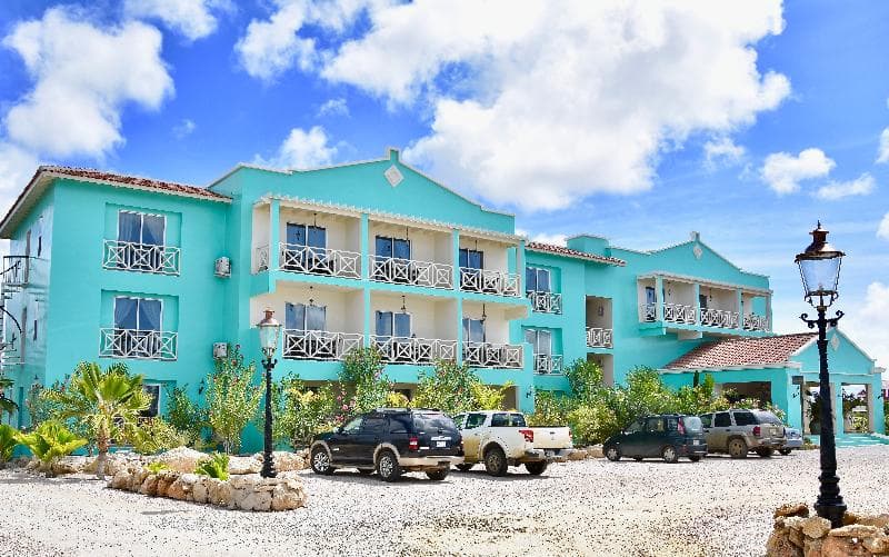 Ocean Breeze Boutique Hotel & Marina 3