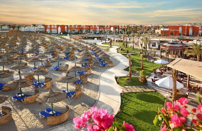 Sunrise Garden Beach Resort 2