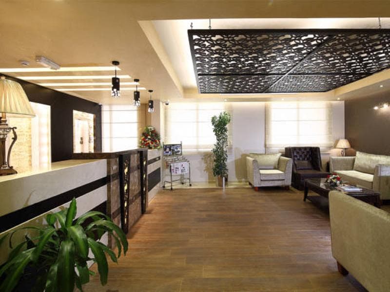 Flora Al Souq Hotel 5