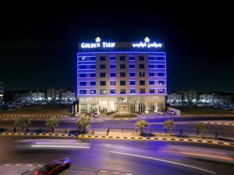 Golden Tulip Corniche Dammam 5