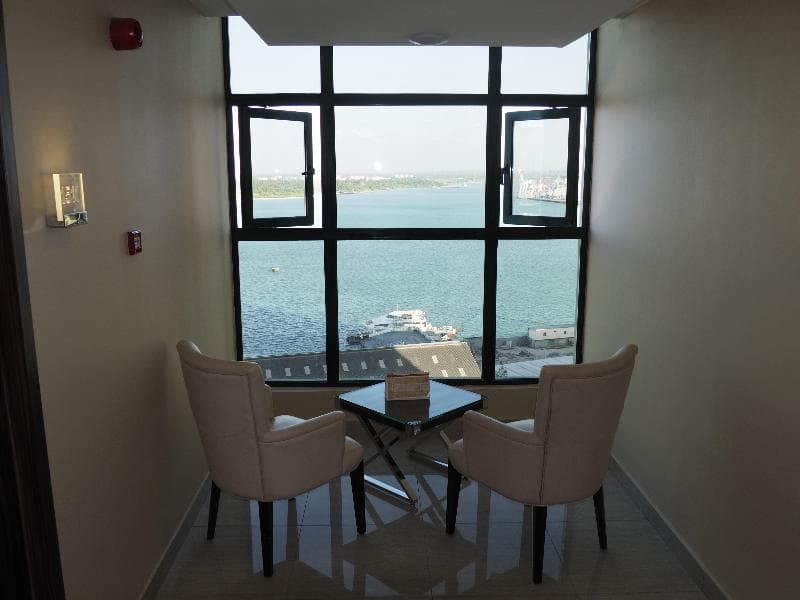 Harbour View Suites Hotel 3