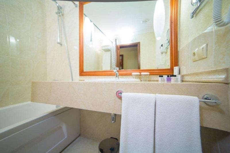 Ramada by Wyndham Almaty 5