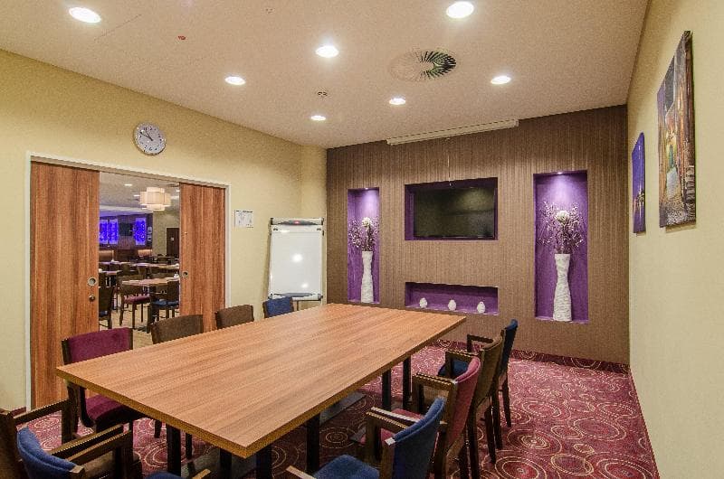 Premier Inn Düsseldorf City Centre Hotel 3