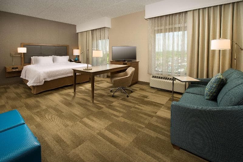 Hampton Inn & Suites Baltimore North/Timonium 4