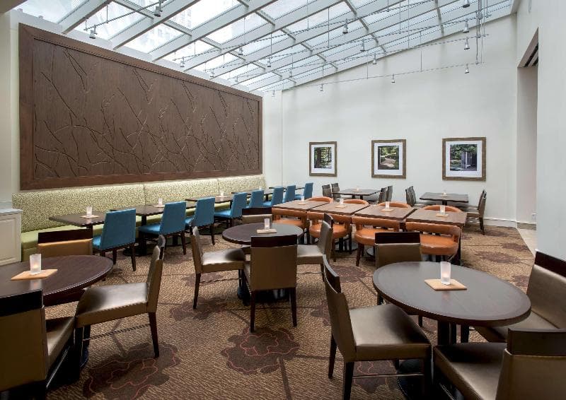 Hilton Garden Inn Chicago Downtown Riverwalk 3