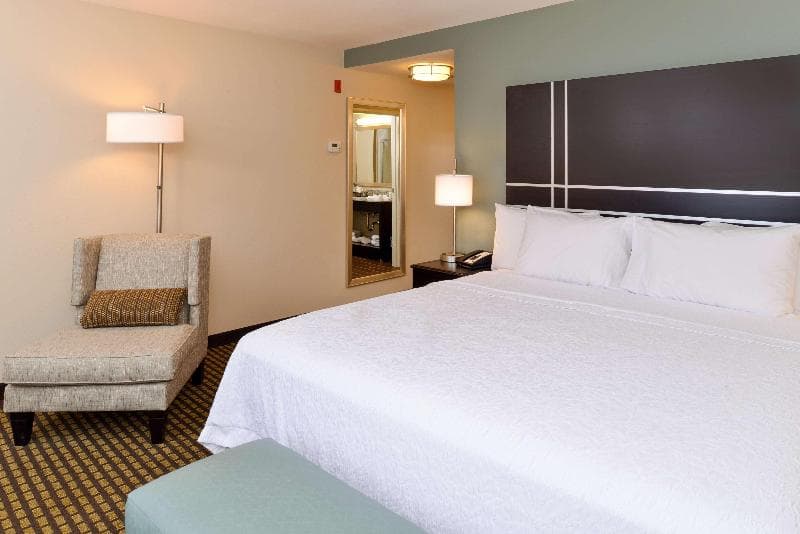 Hampton Inn & Suites Douglas 4