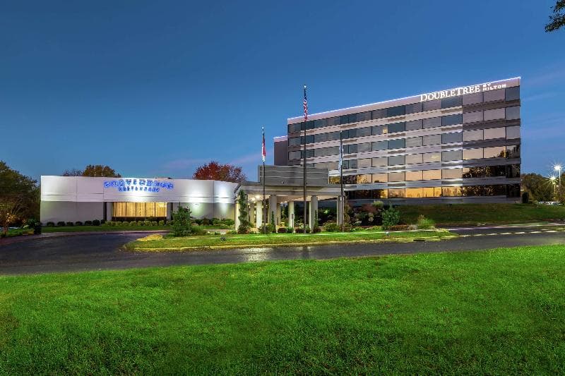 DoubleTree by Hilton Winston Salem - University 5