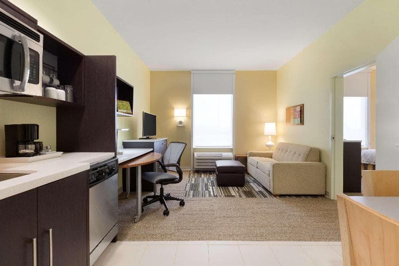 Home2 Suites by Hilton Lubbock 3