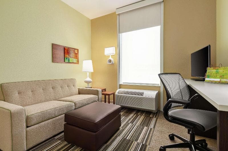 Home2 Suites by Hilton Lubbock 4