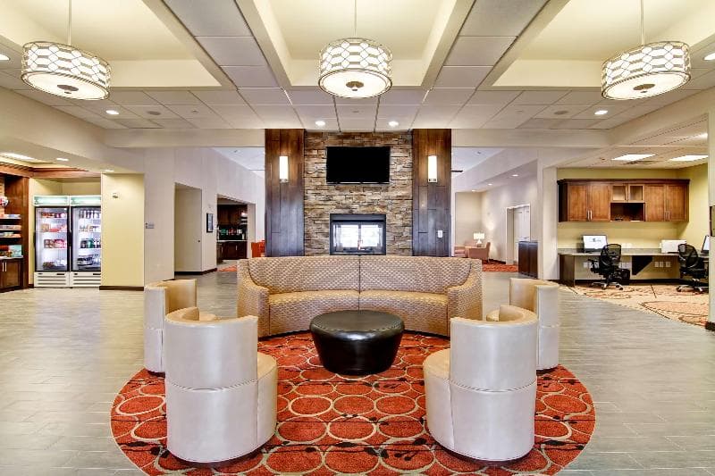 Homewood Suites by Hilton Woodbridge 5