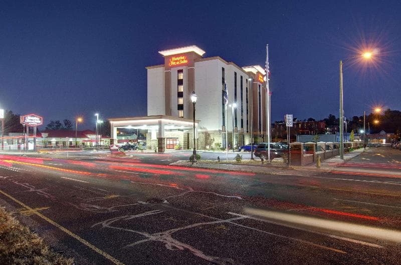 Hampton Inn & Suites Springfield/Downtown 3