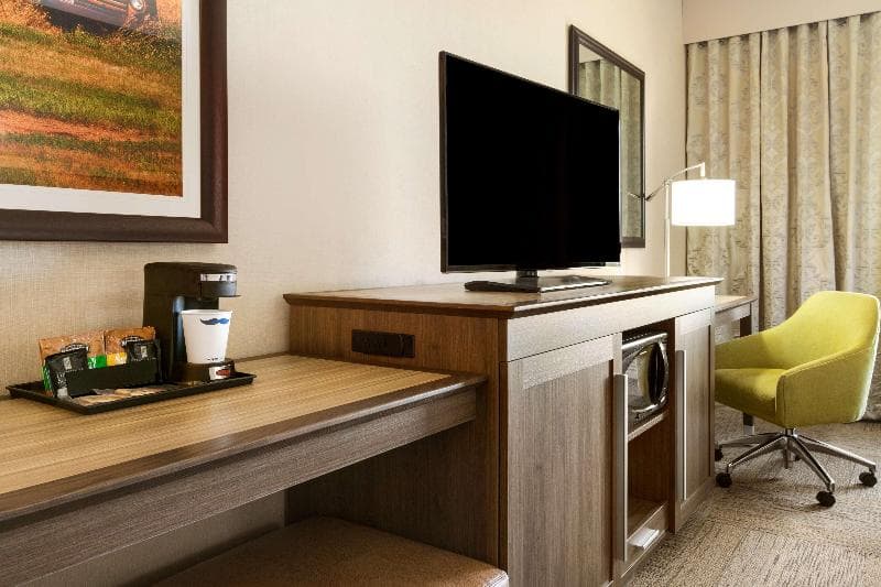Hampton Inn by Hilton Edmonton/Sherwood Park 4