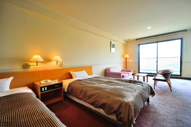 Inasayama Kanko Hotel photo 1