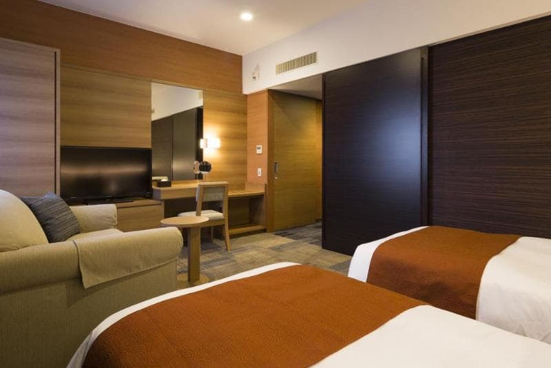 Hotel Sunroute Chiba 4