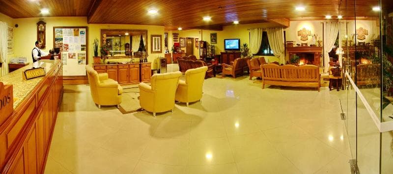 Hotel Sky 4
