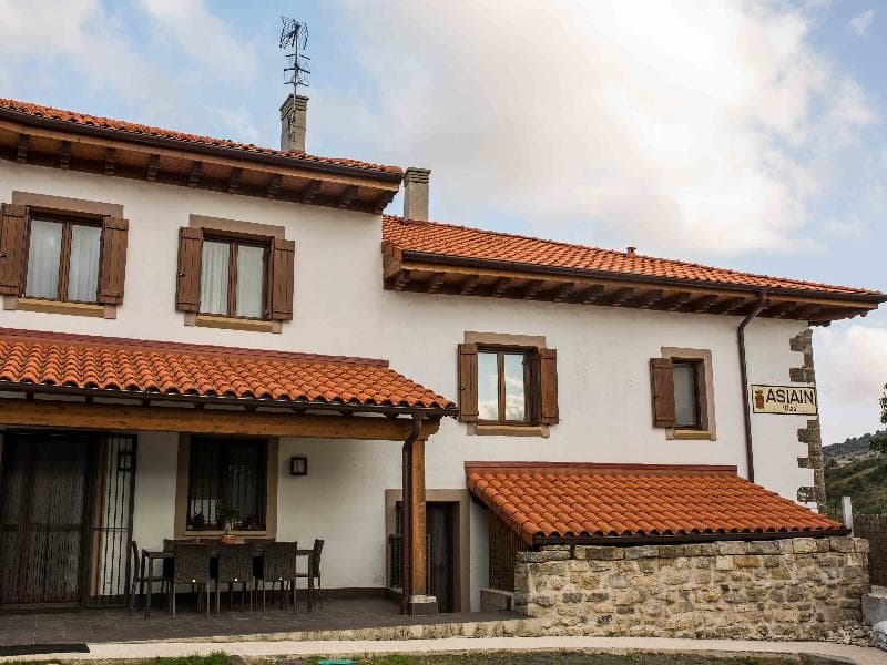 La Casa De La Cadena (Adults Only) 3