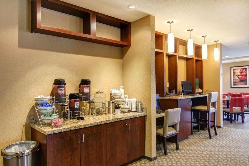 Comfort Suites Carlsbad photo 1