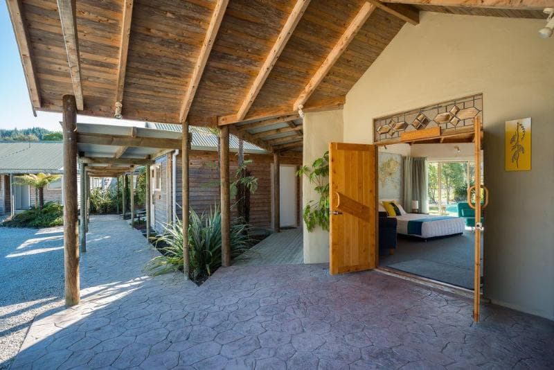 Abel Tasman Lodge Marahau 5