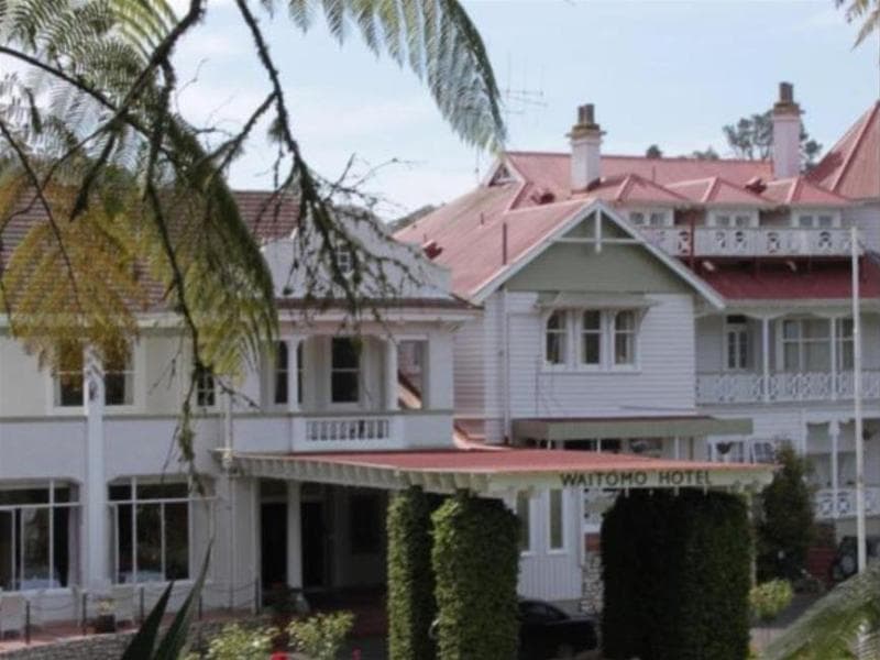 Waitomo Caves Guest Lodge photo 1