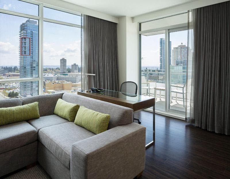 Element Vancouver Metrotown 4