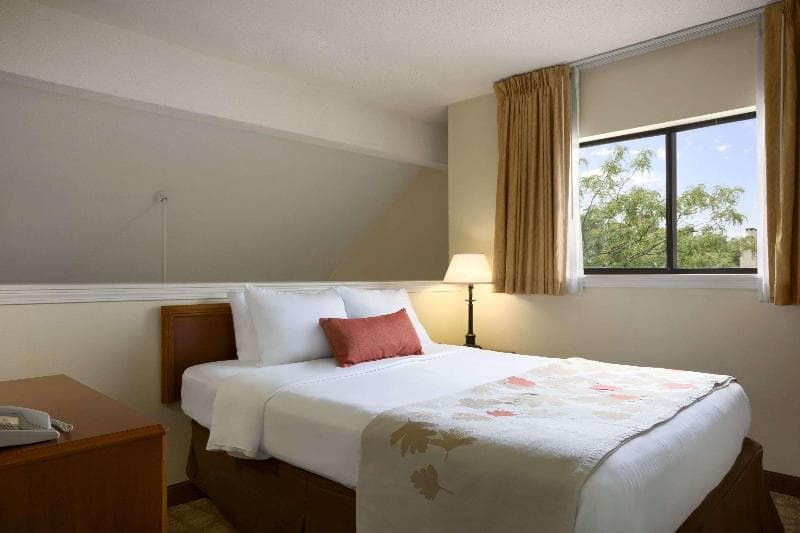 Hawthorn Suites By Wyndham Grand Rapids, Mi 5