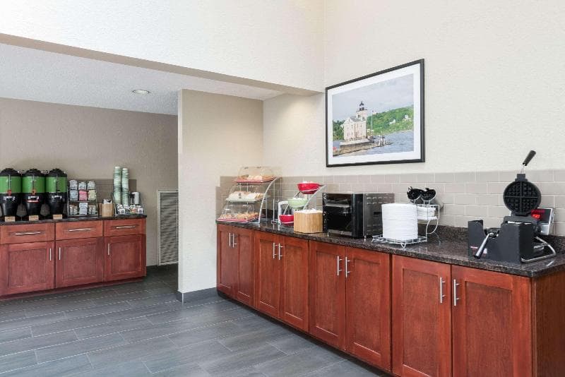 Best Western Fishkill Inn & Suites 3