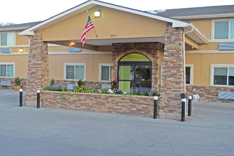 SureStay Plus by Best Western Montrose 4