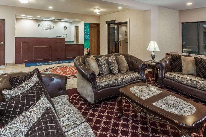 Baymont By Wyndham New Buffalo 5
