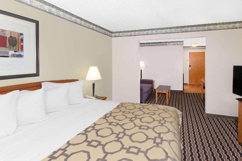 Baymont by Wyndham Fort Wayne 2