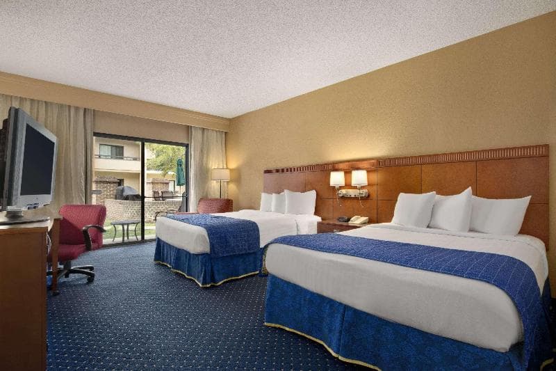 Baymont by Wyndham Columbia Northwest 5