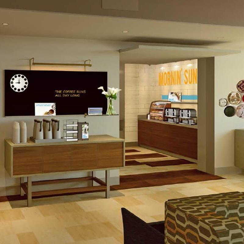 Holiday Inn Express & Suites Camarillo 2