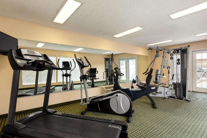 Baymont By Wyndham Warner Robins 3