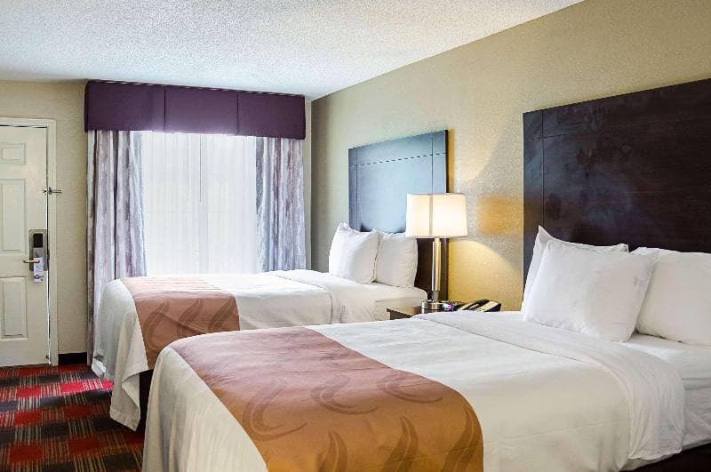 Quality Inn photo 1